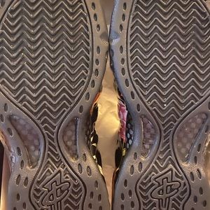 Nike floral Foamposite